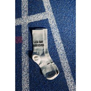 RUNNING SOCKS "LEG DAY SURVIVOR" - GREY
