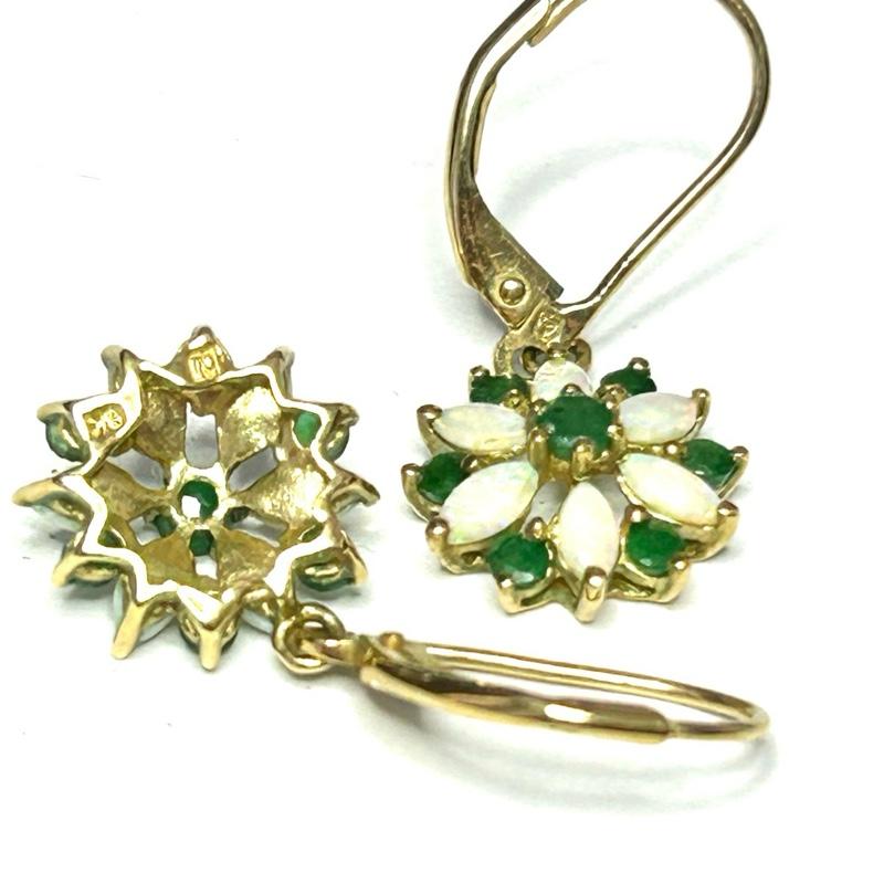 Adorable Opal & Emerald Gold Jewellery Set 1