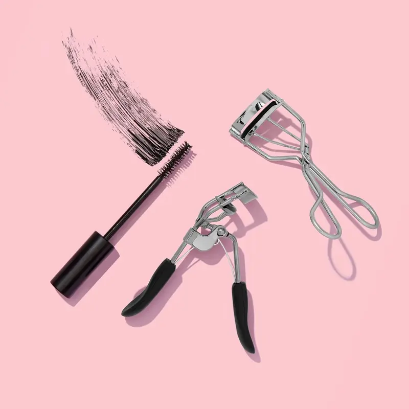 Pro Eyelash Curler Strong, Contoured, Lifting Creates Long Lasting, Eye-Opening, Voluminous Lashes Includes Additional Rubber Replacement Pad Gunmetal,84067 2