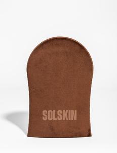 SOLSKIN Velvet Tanning Mitt | Streak Free Self Tan Application Glove for Mousse, Drops and Lotion | Reusable and Washable | Soft, Flawless Finish | Sensitive Skin Safe