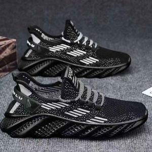 Men's Lightweight Mesh Running Shoes Breathable Non-Slip Sports Sneakers Trendy Thick-Soled Summer Trainers Wear-Resistant Comfortable Walking Footwear Fashionable Versatile Shoes for Men & Boys Gym Casual Outdoor Use Runner Training with Laces