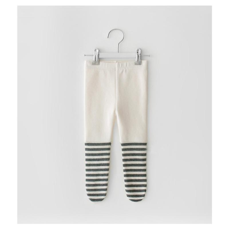 Product Introduction of Striped Stitched Tights for Women - Fashionable and Comfortable Legwear 7