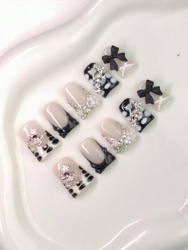 10pcs/Set Handmade Duck Mouth Shaped Nail Tips, Y2K Baddie Style, Nude, White, Black Nail Art Design 1