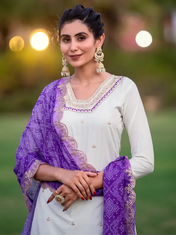 Women's Viscose Chanderi Punjabi Style Top,Bottom and Taby Silk Dupatta 5