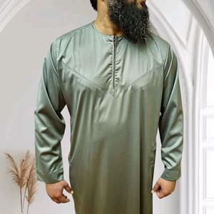 Men's Omani Emirati Jubba Thobe Light Green luxury
