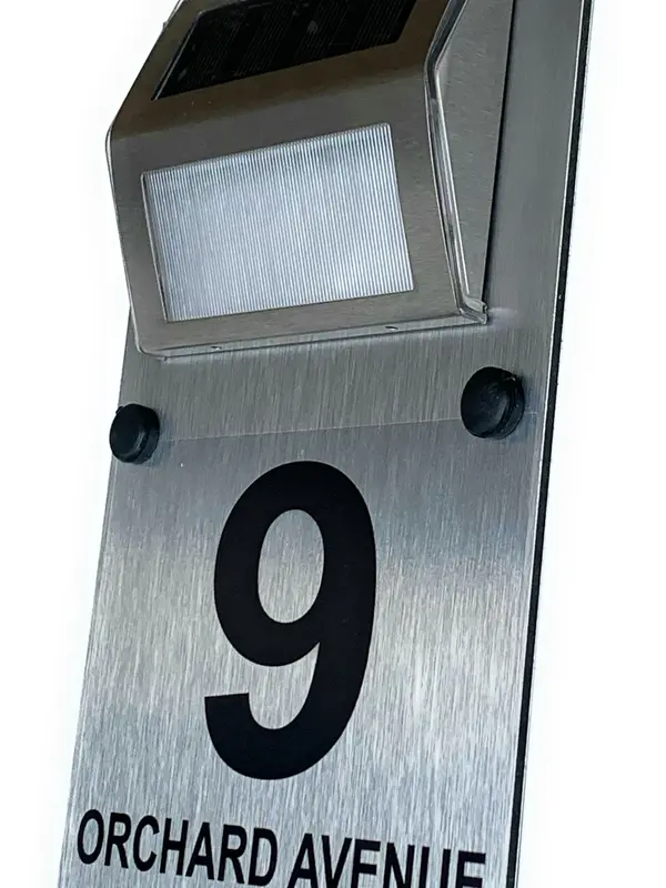STYLISH LED SOLAR HOUSE SIGN PLAQUE DOOR NUMBER STREET NAME CUSTOMISED SIGN 1