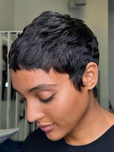 Short Pixie Cut Wig, 100% Real Human Hair in, Natural and Voluminous Style for Women, Lightweight and Comfortable Fashion Accessory for Daily Wear