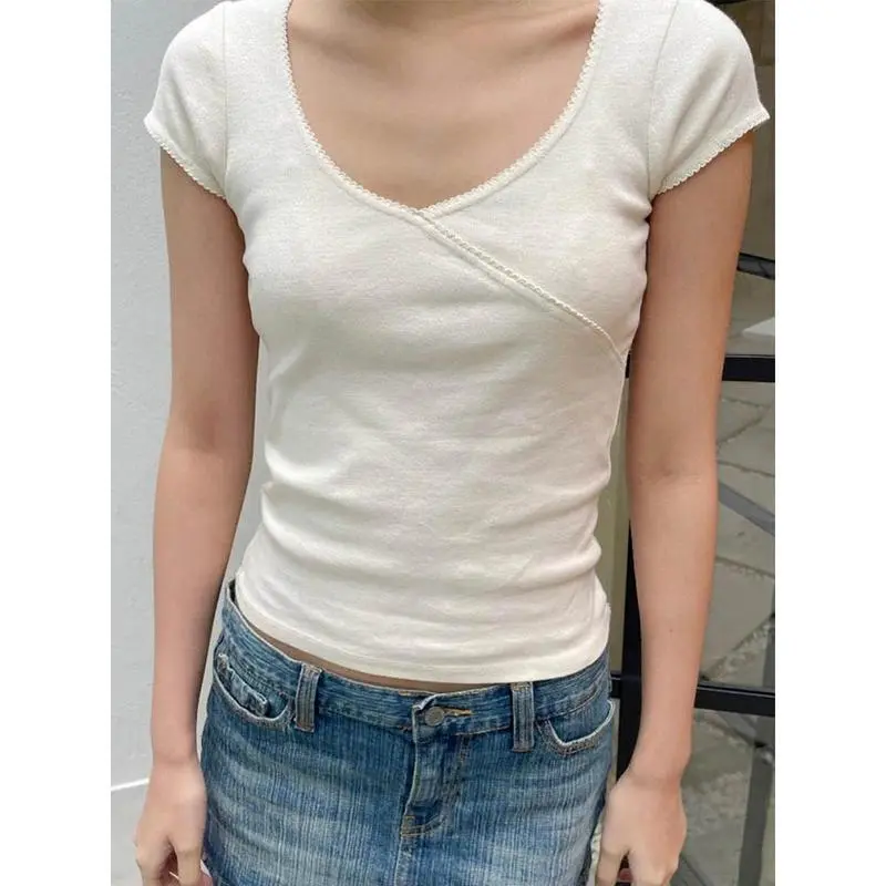Vintage Slim T-Shirt Summer V Neck Streetwear Cotton Top 2024 Femme Sweet Cute Y2k Simple Tee Tops Woman Clothes 2