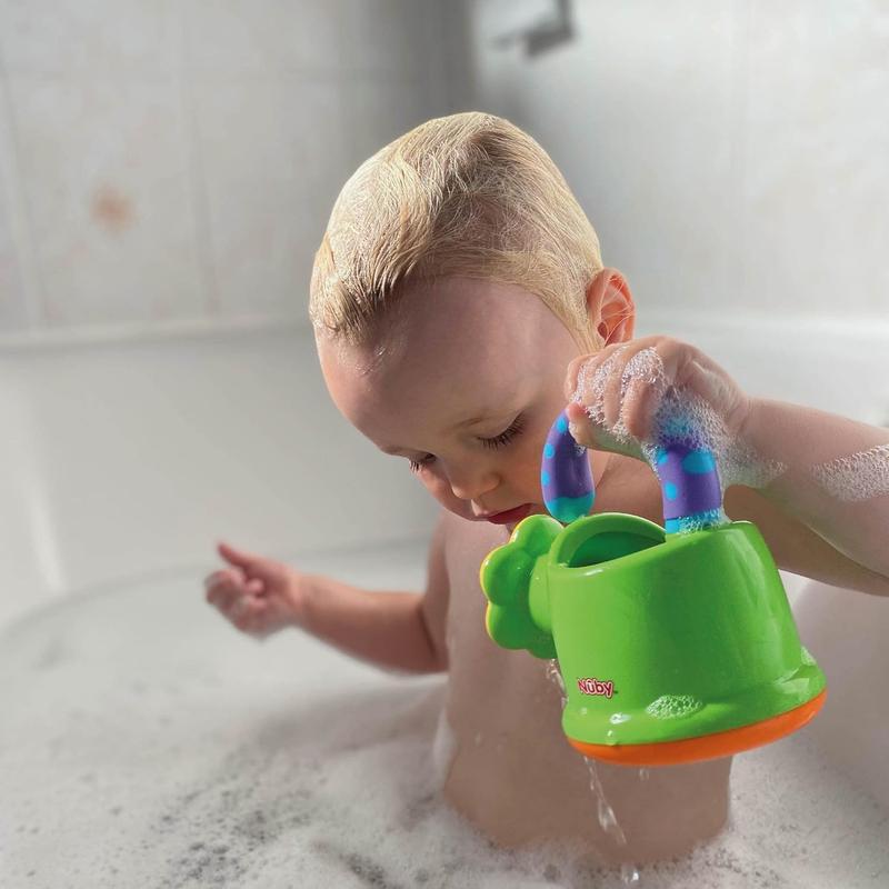 Fun Watering Can Bath Toy BATH TIME FUN – Nuby’s fun watering can make bath time a fun experience for you and your baby. Its bright colours and fun design help keep baby entertained during bath time. 6