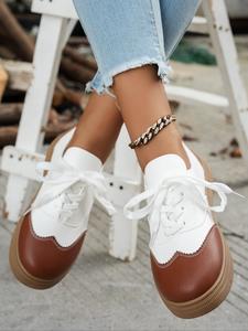 Women's Fashionable Colorblock Lace Up Low Top Sneakers, Casual Comfortable Sports Shoes for Daily Wear, Female All-match Round Toe Shoes for Daily Wear