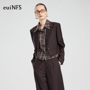 【euiNFS】Women’s Cropped Blazer 2-Piece Suit Look | Brown Tailored Short Jacket + Plaid Shirt Layering Style | Vintage Office Chic | Wide-Leg Suit Pants Outfit【E431011】