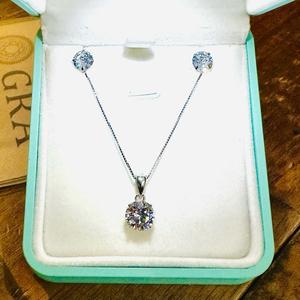 Moissanite 2.00ct - 3.00ct jewellery with LED light box choose earrings necklace or full set