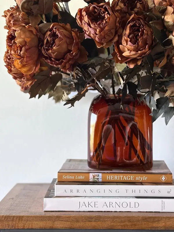 The Amber Vase | Luxury Home Decor 1