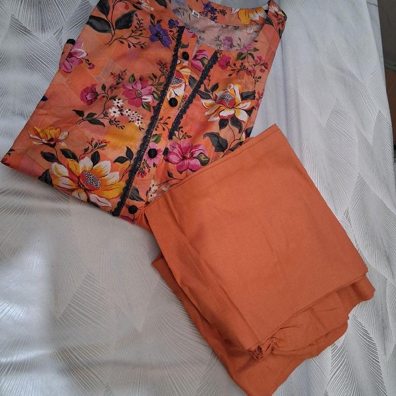 small to XL 2 pc prunted lawn suit 0