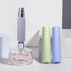 Portable Travel Perfume Bottle, 1 Count Refillable Empty Perfume Bottle, Press Sub Packaged Spray Bottle, Makeup Tools for Women & Girls