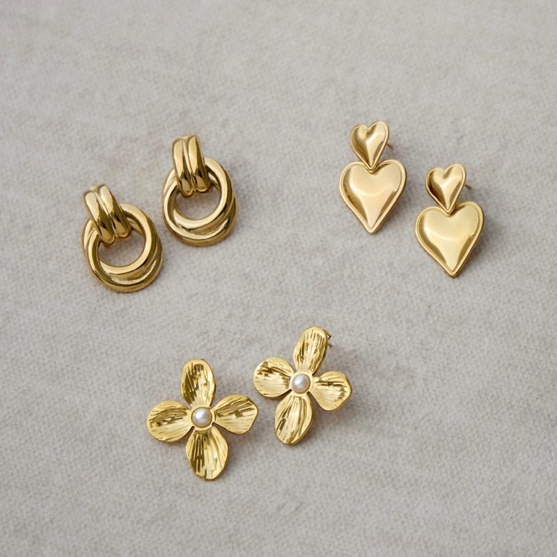 Fairytale Stud Earrings 2