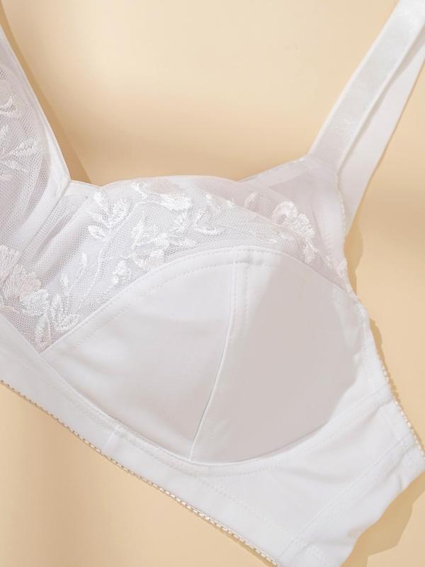 【Plus Size】 Solid Patchwork Lace Wireless Bra, Elegant Comfortable Breathable Bra for Daily Wear, Women's Lingerie for All Seasons 6