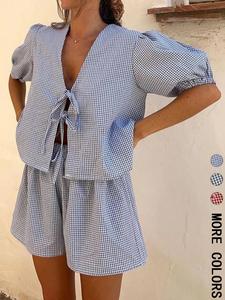 Two-Piece Set Women's Gingham Print Tie Front Shirt & Shorts Set, Casual Short Sleeve Top & Shorts for Summer, Ladies Clothes for Daily Wear