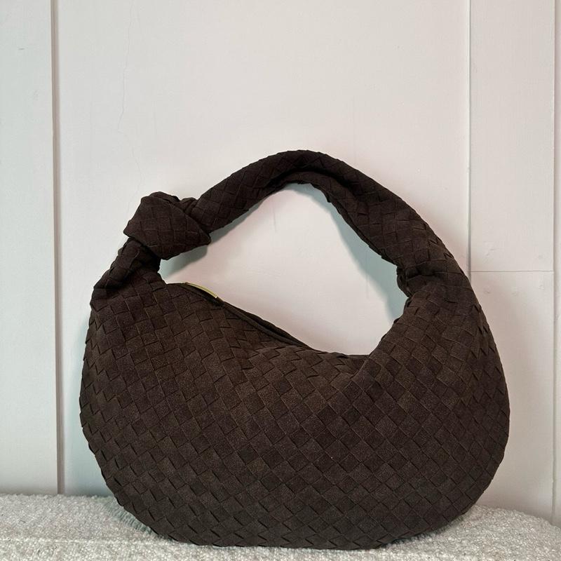 MONA maxi woven knot detail handbag in walnut 1