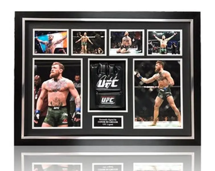 Conor McGregor Hand Signed MMA Glove in Deluxe Classic