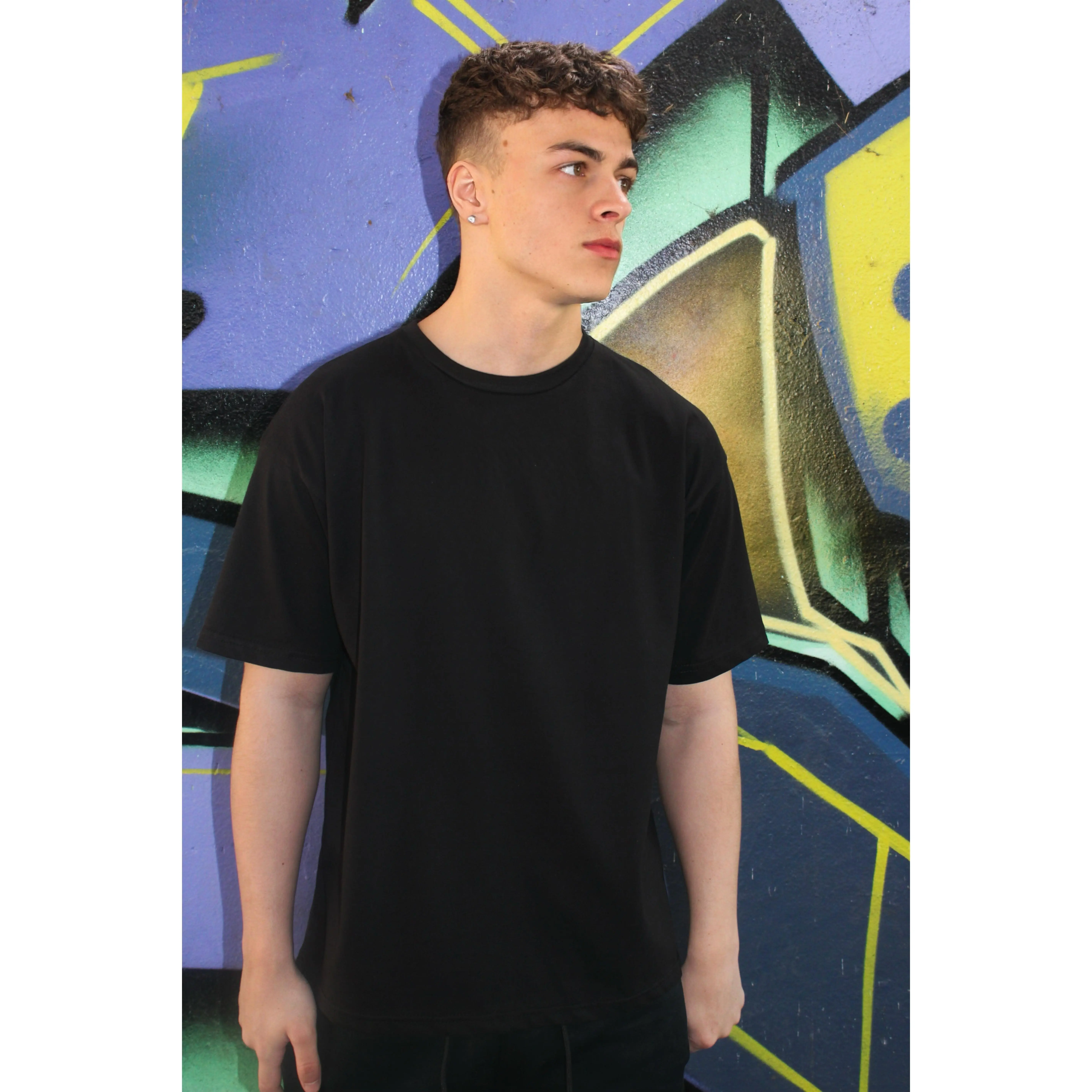 Icon Relaxed Fit Black T-Shirt