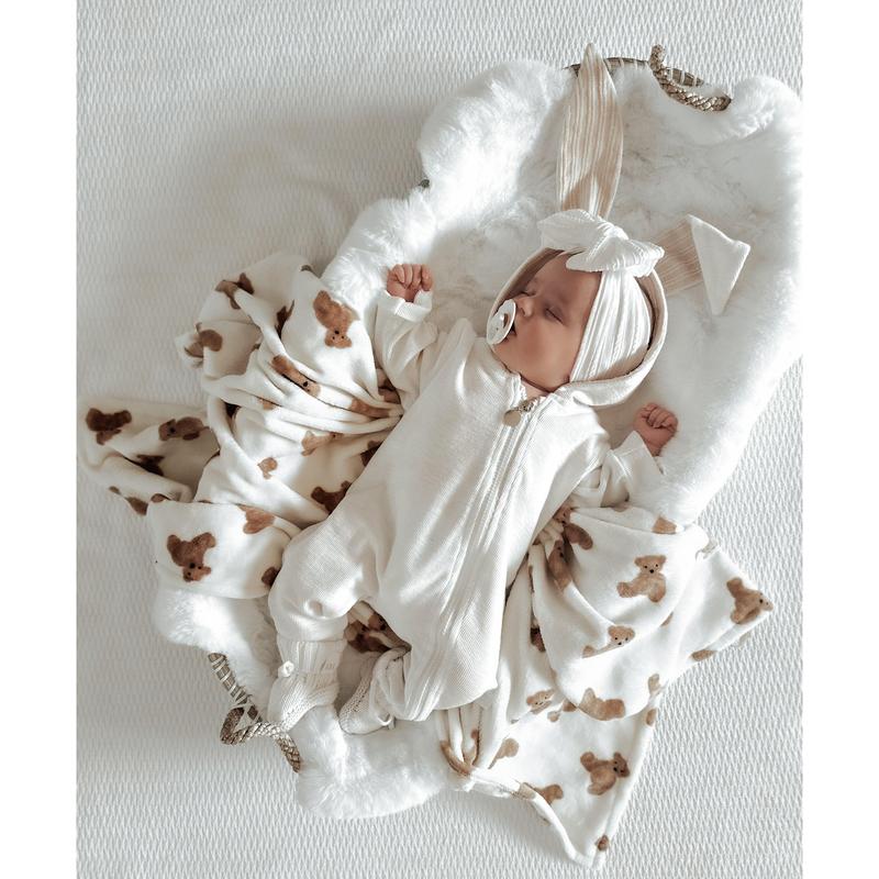 White Cable Knit Larger Bow Headband 6