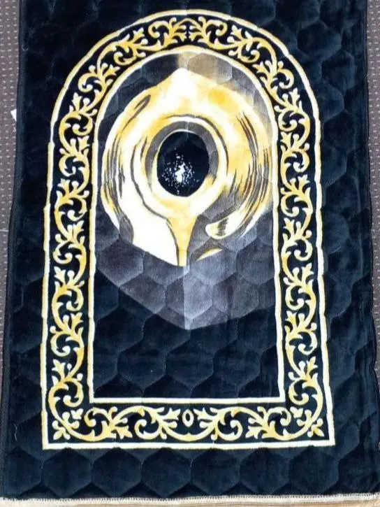Muslim Islamic Prayer Mat Cushioned Musallah Namaz Rug - 80 x 120cm, Extra Thick, Durable, Portable 1