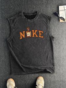 Men's Vintage Graphic Round Neck Tank Top, Regular Fit Casual Sleeveless Crew Neck Top for Summer, Men's Clothes for Daily Wear, Socks