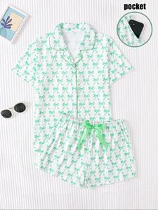 Women's All Over Bowknot Print Pajama Two-Piece Set, Cute Short Sleeve Lapel Top & Pocket Shorts PJ Set, Women's Sleepwear for Summer