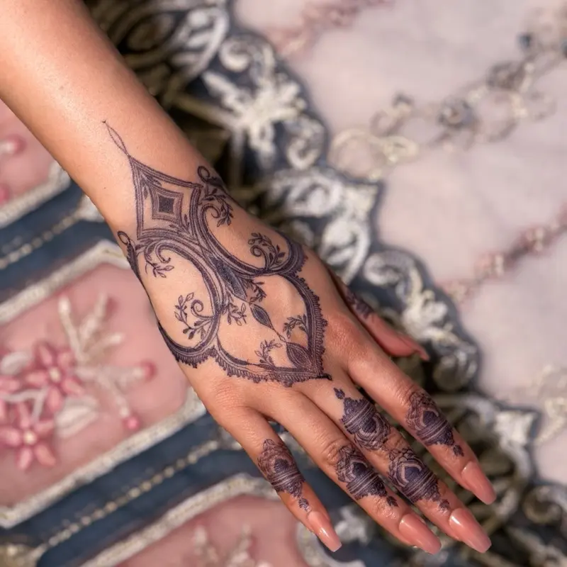 LUXURY TATTOO STAIN - Safina Adam Henna temporary 7