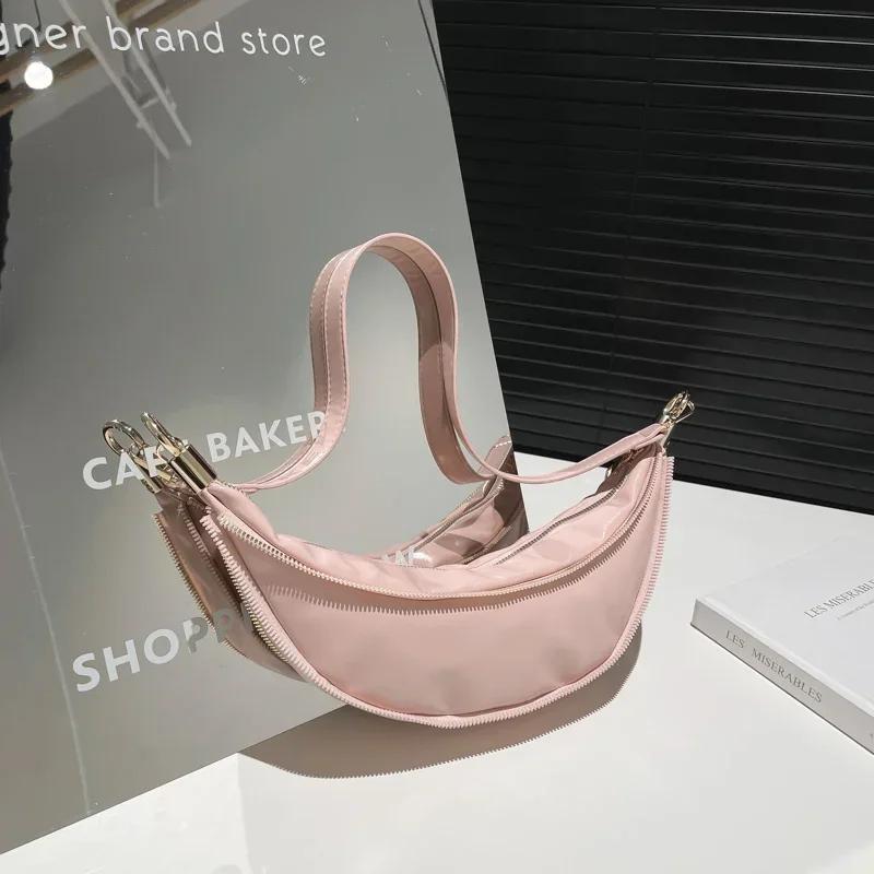 Motorcycle Style Y2K Spicy Girl Crossbody Bags New Zipper PU Shiny Banana Shoulder Bag Fashionable Trend Personalized Chest Bag 5