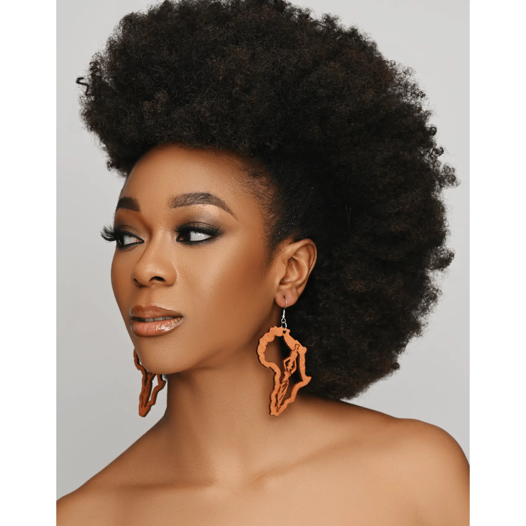 Wooden Africa Map Dangle Earrings – Lightweight Ethnic Statement Jewellery