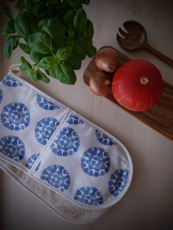 Organic Double Oven Glove - Machair Clock Blue 0