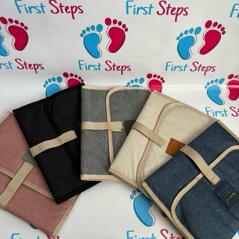 Portable and Foldable baby changing mat. 1