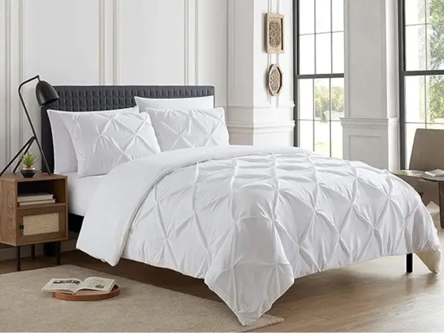 Pintuck Pinch Pleated Duvet Cover Set with Matching Pillow Cases - Soft Microfiber, 200 Thread Count, Luxury Hotel Quality Quilt Bedding Cover, UK Sizes 3