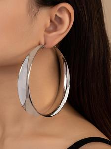 1 Pair Women's Elegant Simple Style Plain Color Hoop Earrings, Casual Trendy Hoop Earrings, Fashionable Jewelry For Daily & Party Decoration