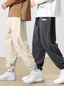 Men's Letter Patched Drawstring Waist Corduroy Pants, Casual Loose Pocket Jogger Pants for Fall & Winter, Men's Trousers for Daily Wear