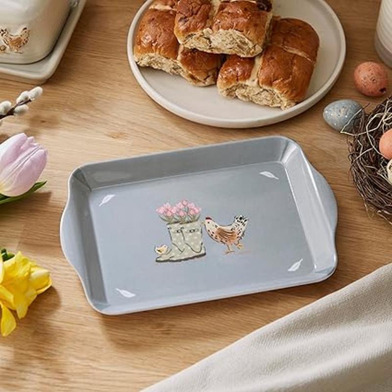 Cooksmart Hen House Lane Scatter Tray | British Designed Farmhouse Kitchen Tray | Durable Melamine & Plastic Blend | Rustic Countryside Design | Easy to Clean 1