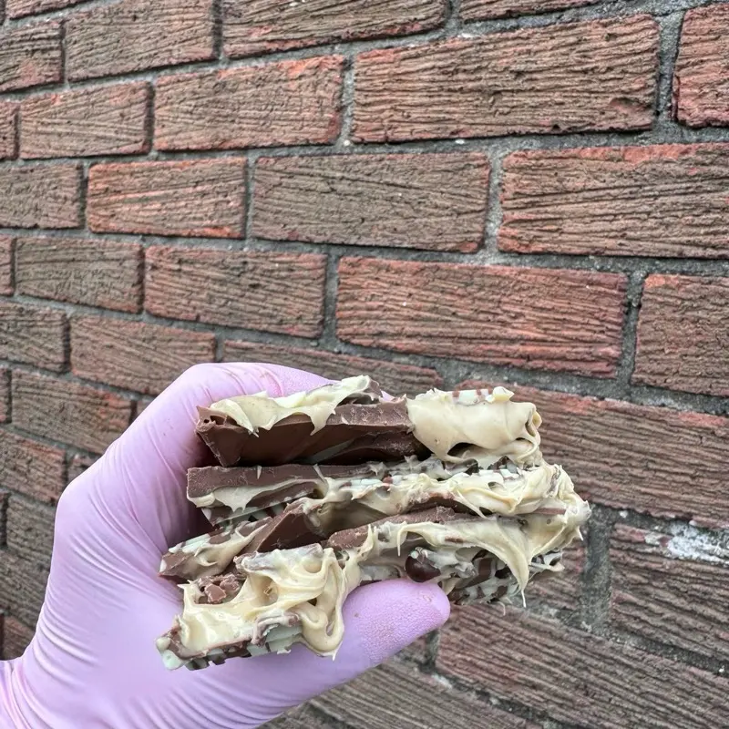 Kinder filled chocolate bar 2