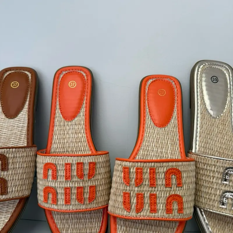 Sandals woman’s 1