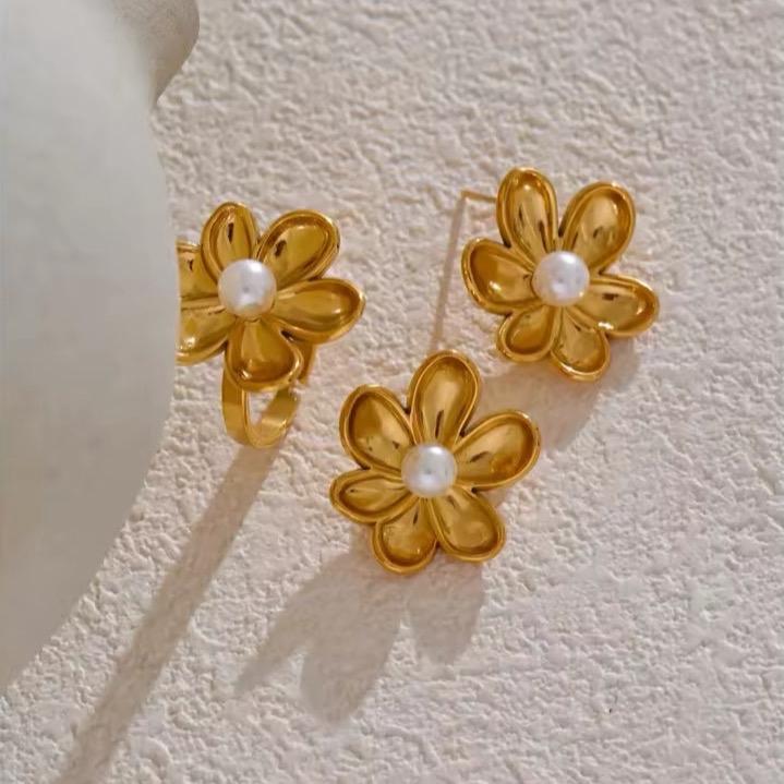 Devi Flower Gold Plated Earrings and Ring Set for Women and Girls Gift 2