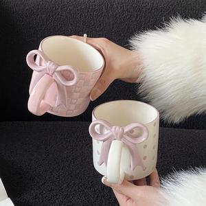 Bowknot Design Coffee Mug, 1 Count Creative Heart Pattern Ceramic Mug, Coffee Cup for Home Decor, Gift for Friend & Family, Tea Cup, Drinkware