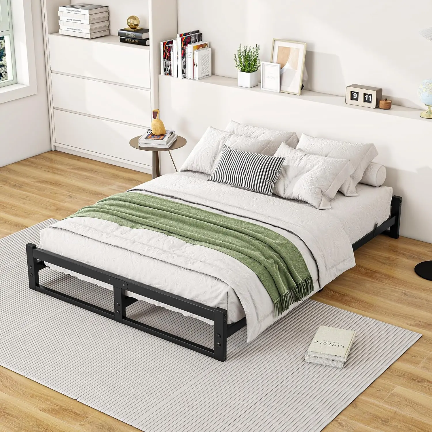 Double Bed Frame,4ft6 Floor Bed Frame Double Bed Base with Reinforced Steel Slats,Metal Platform Low Bed Double135x190 cm,Mattress Base No Box Spring Needed,No Noise,Black