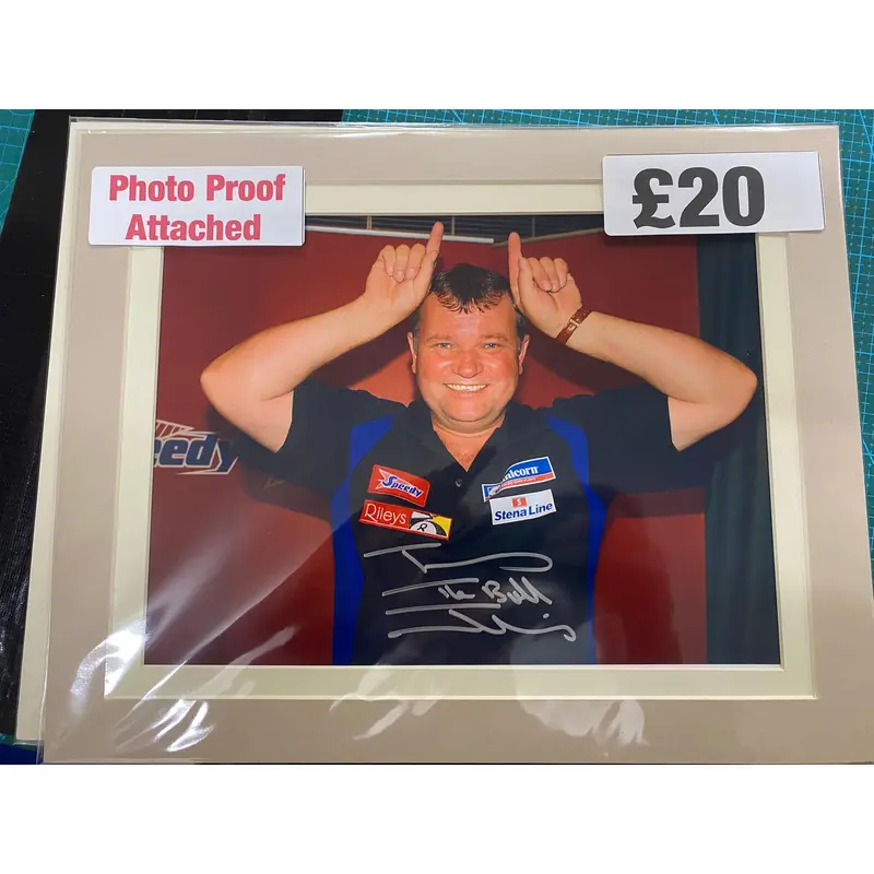 Darts Terry Jenkins personally signed photograph 0