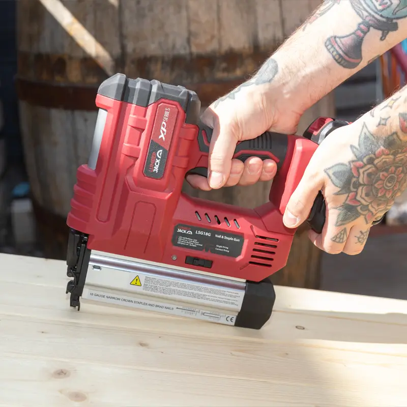 Lumberjack 20V XP Series Cordless Nail & Staple Gun Kit – Includes 2.0Ah Battery, Fast Charger & Carry Case | Ideal for Woodworking, DIY Projects, Upholstery, and Home Repairs | Compact, Powerful, and Easy to Use 3