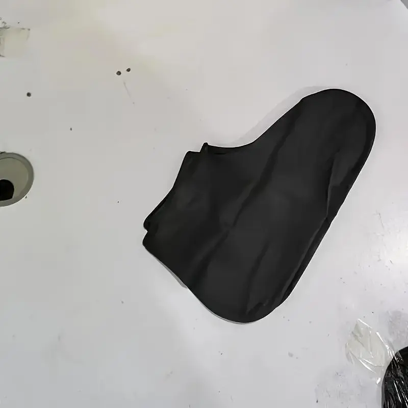 1 Pair Silicone Waterproof Rainproof Reusable Non-Slip Overshoes - Durable, Elastic, and Easy to Clean Outdoor Rain Gear for Men and Women Disposable 3