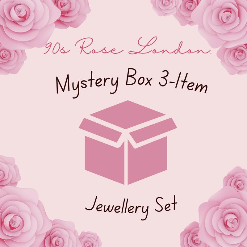 90s Rose London 3-item Jewellery Set, 2025 Spring Summer Trendy Fashion Jewellery Mysterybox, Necklace + Rings + Bracelet, Elegant Classic Jewellery Necklace for Women, Casual Basic Girl Accessories, All Matching Adjustable Necklace Rings 0