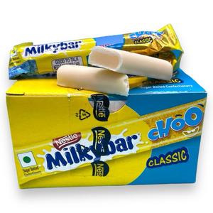 Nestle Milkybar Choo Classic Full Box of 28 - Chocolate Snack Bonbon Dessert