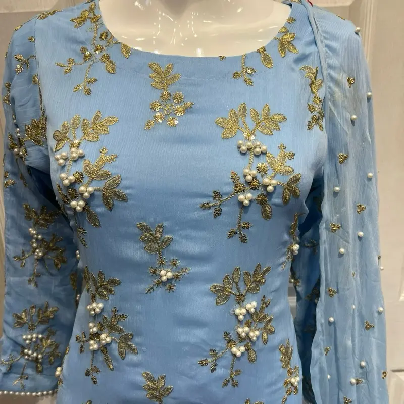 Hania 2:0 trouser suit with pearls Ice Blue 1