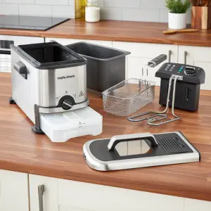 Morphy Richards 3L Filter Pro Deep Fat Fryer 3